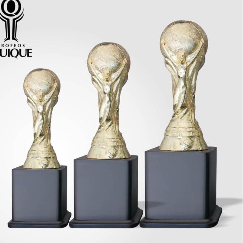 FIGURA DE COPA FIFA